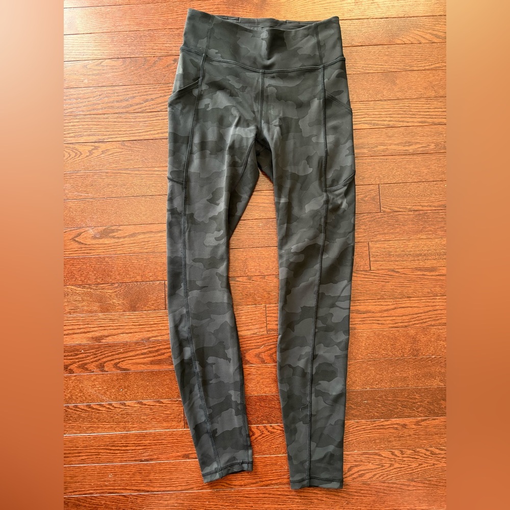 Lululemon Invigorate 28” Camo Tights